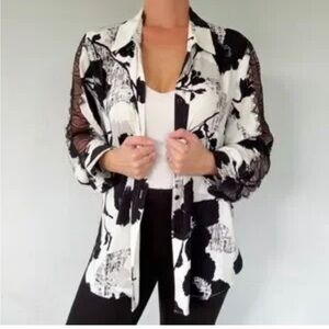 Chico's Black and White Printed Silk Blouse

#83